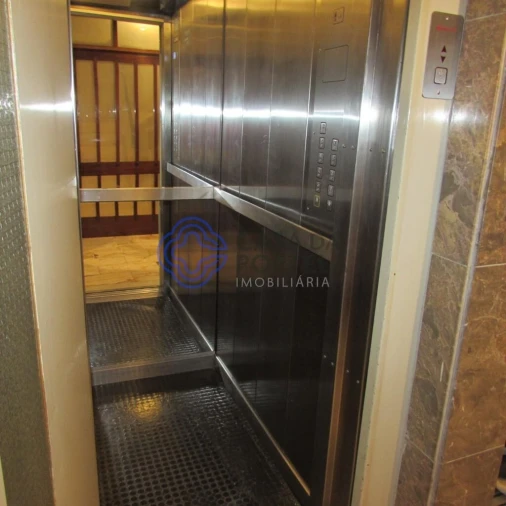 Apartamento T4 para Venda em Lordelo do Ouro e Massarelos Foto 67