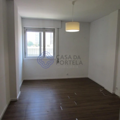 Apartamento T4 para Venda em Lordelo do Ouro e Massarelos Foto 56