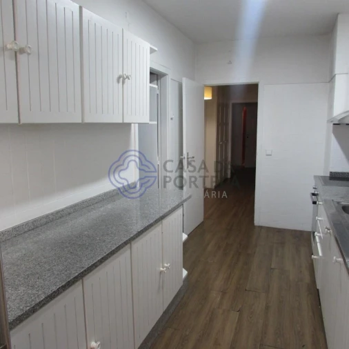 Apartamento T4 para Venda em Lordelo do Ouro e Massarelos Foto 54