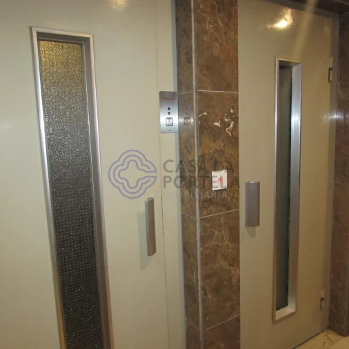 Apartamento T4 para Venda em Lordelo do Ouro e Massarelos Foto 53