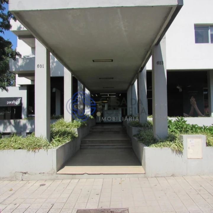 Apartamento T4 para Venda em Lordelo do Ouro e Massarelos Foto 34