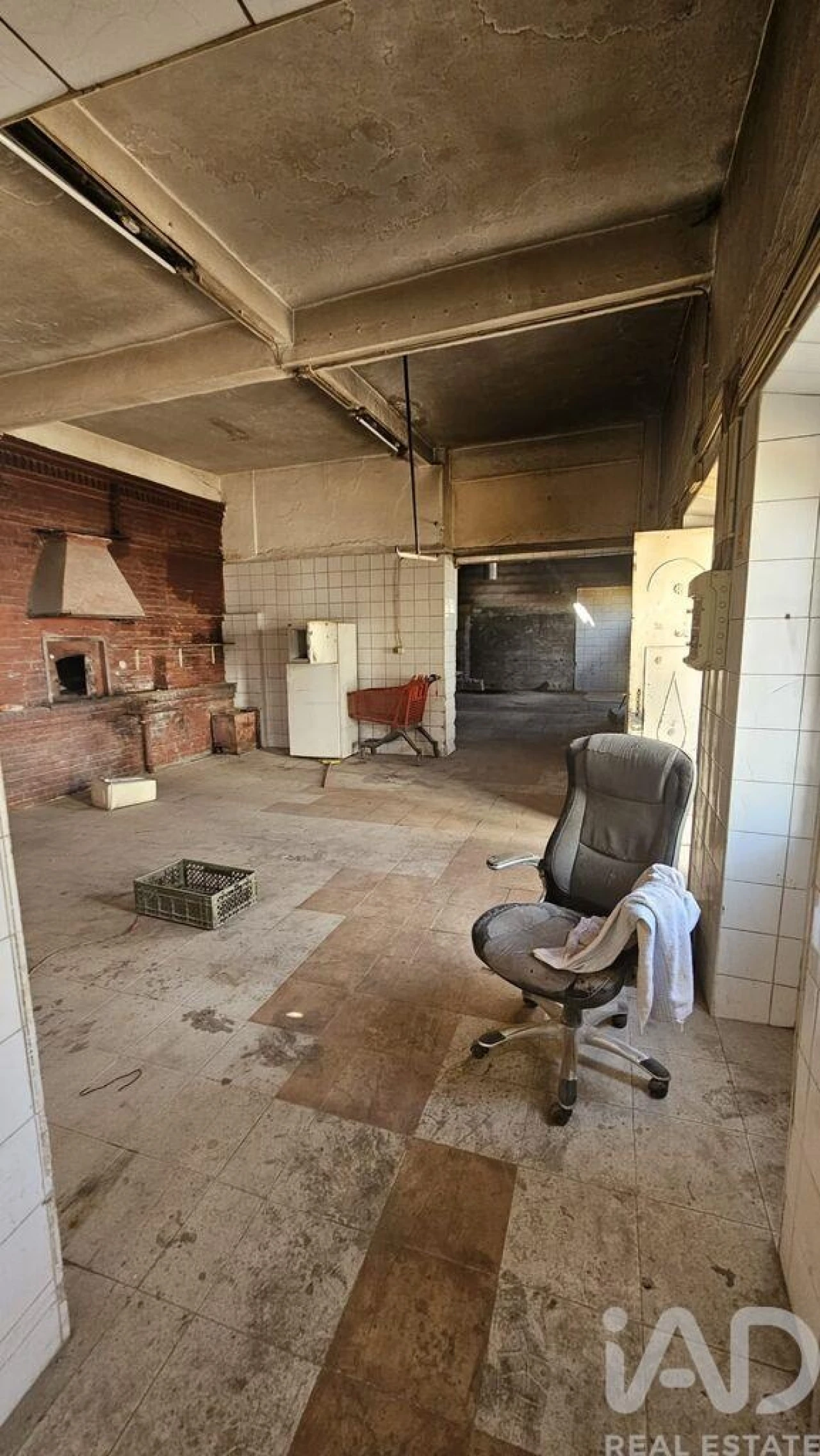 Prédio para Venda em Loule (São Sebastião) Foto 17