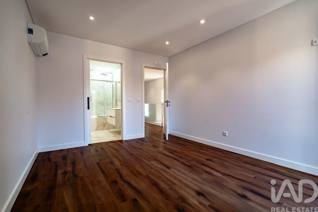 Moradia T3 para Venda em Leiria, Pousos, Barreira e Cortes Foto 21