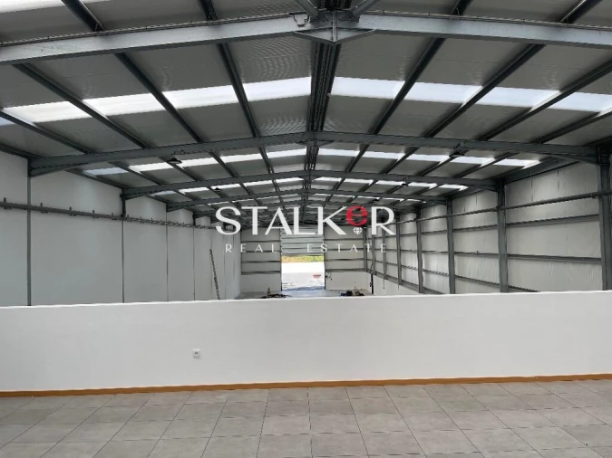 Armazém para Venda em Caldas de São Jorge e Pigeiros Foto 10