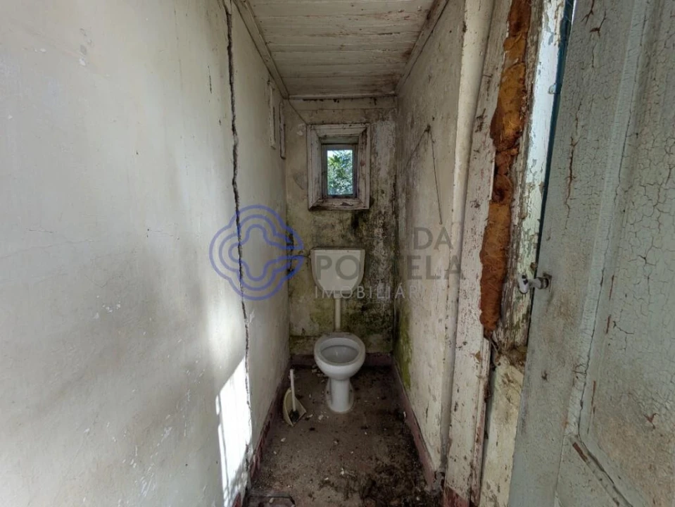 Moradia T5 para Venda em Silgueiros Foto 7