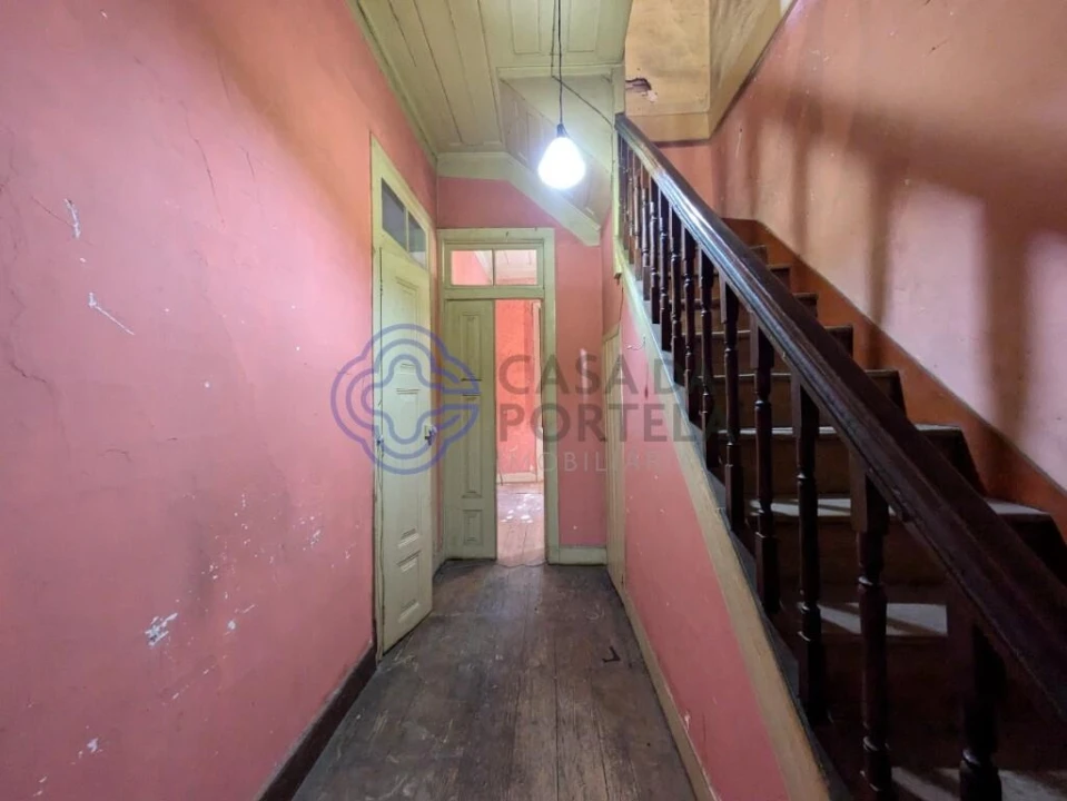 Moradia T5 para Venda em Silgueiros Foto 36