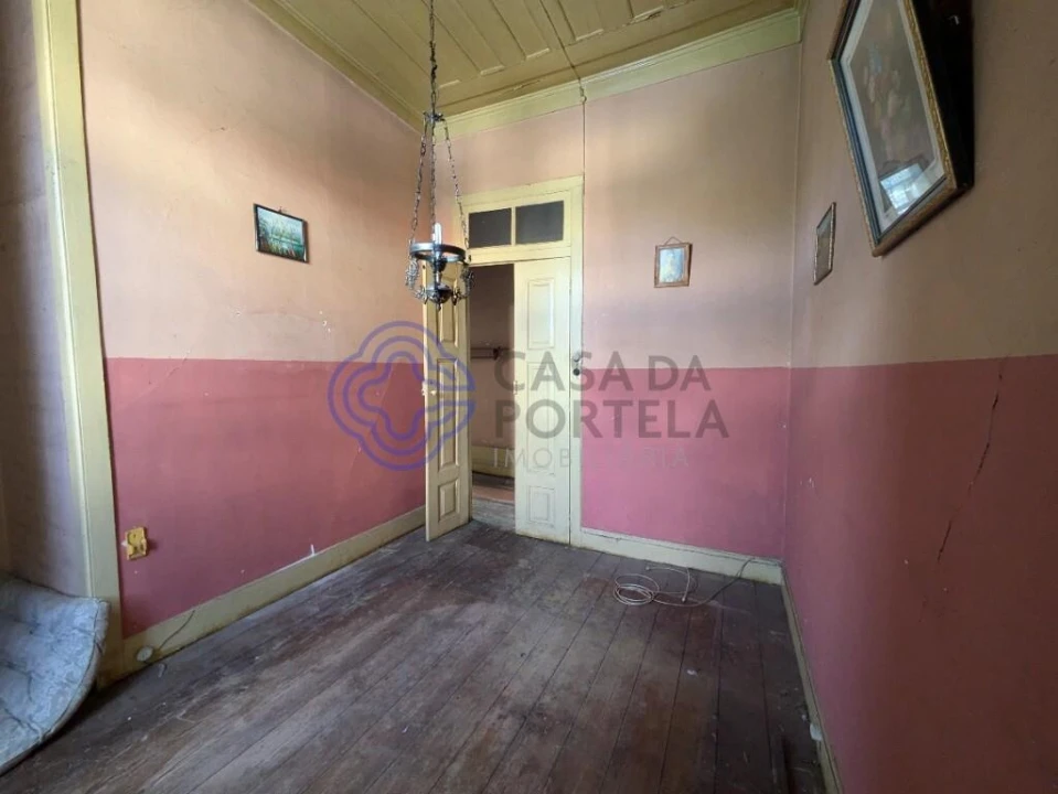 Moradia T5 para Venda em Silgueiros Foto 15