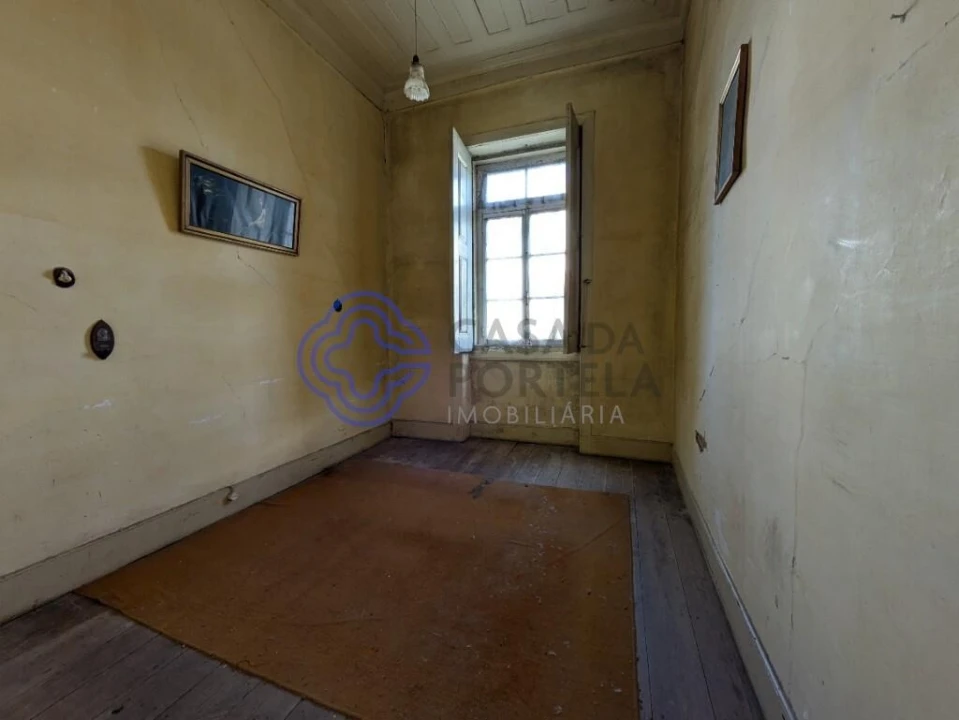 Moradia T5 para Venda em Silgueiros Foto 16