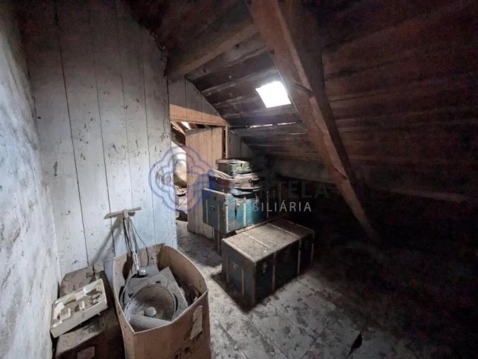 Moradia T5 para Venda em Silgueiros Foto 45