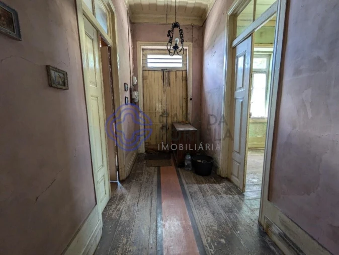 Moradia T5 para Venda em Silgueiros Foto 18