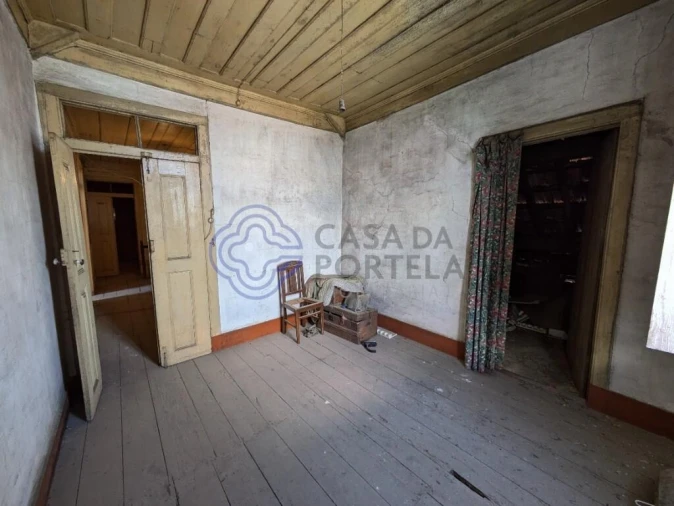 Moradia T5 para Venda em Silgueiros Foto 44