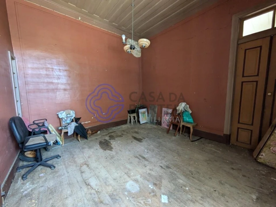 Moradia T5 para Venda em Silgueiros Foto 22