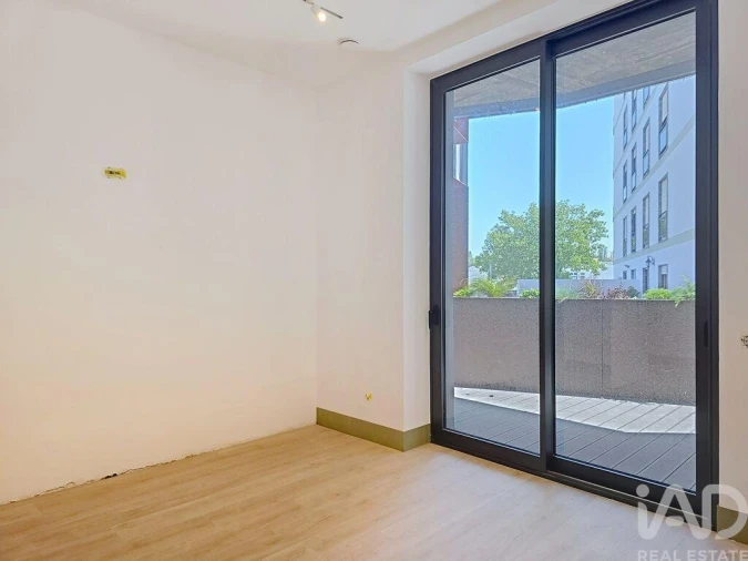 Apartamento T2 para Venda em Lourinhã e Atalaia Foto 18