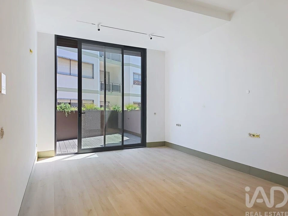 Apartamento T2 para Venda em Lourinhã e Atalaia Foto 20