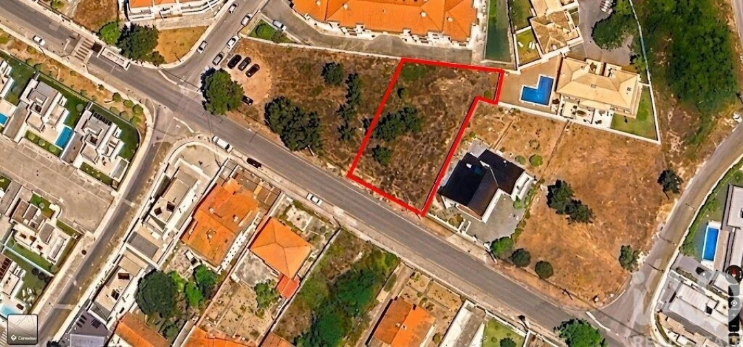 Terreno para Venda em Foz do Arelho Foto 2