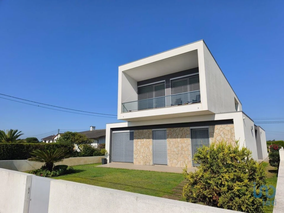 Moradia T3 para Venda em Torreira Foto 3