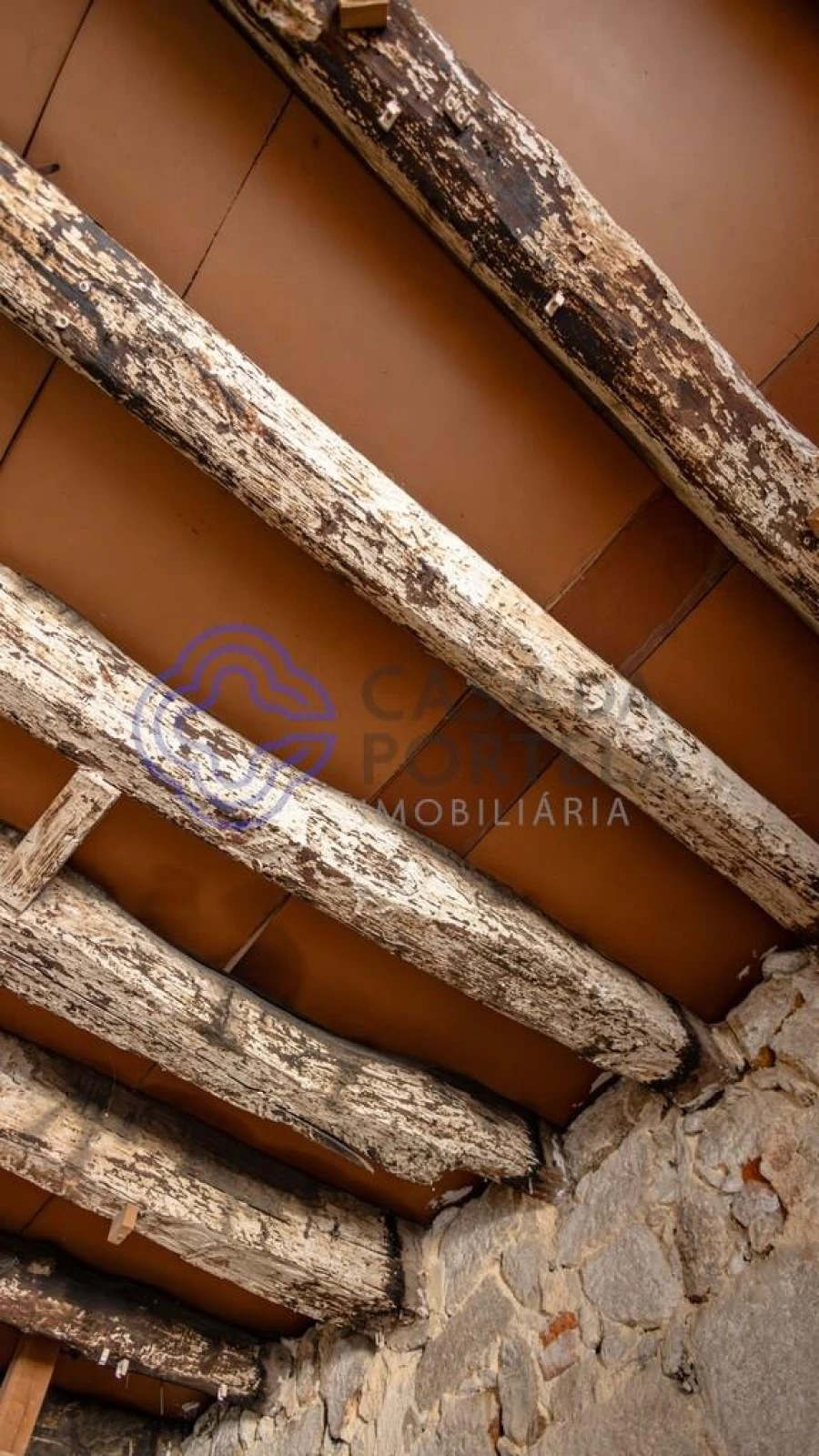 Prédio para Venda em Santa Marinha e São Pedro da Afurada Foto 18