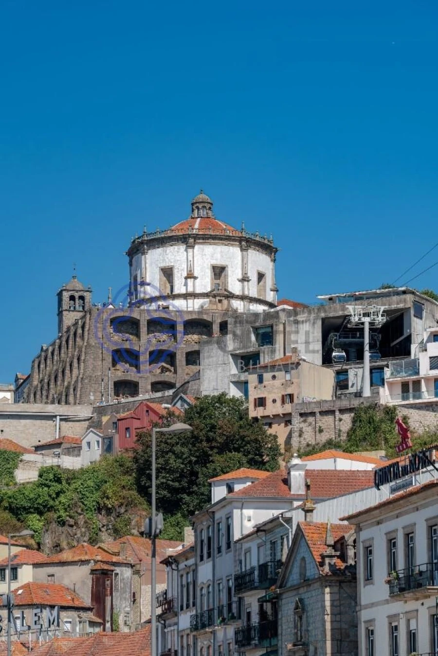 Prédio para Venda em Santa Marinha e São Pedro da Afurada Foto 22