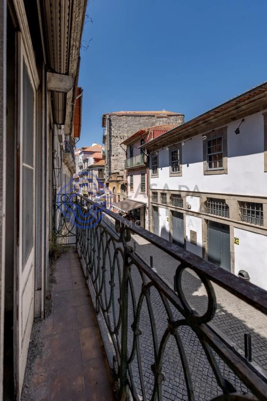 Prédio para Venda em Santa Marinha e São Pedro da Afurada Foto 8