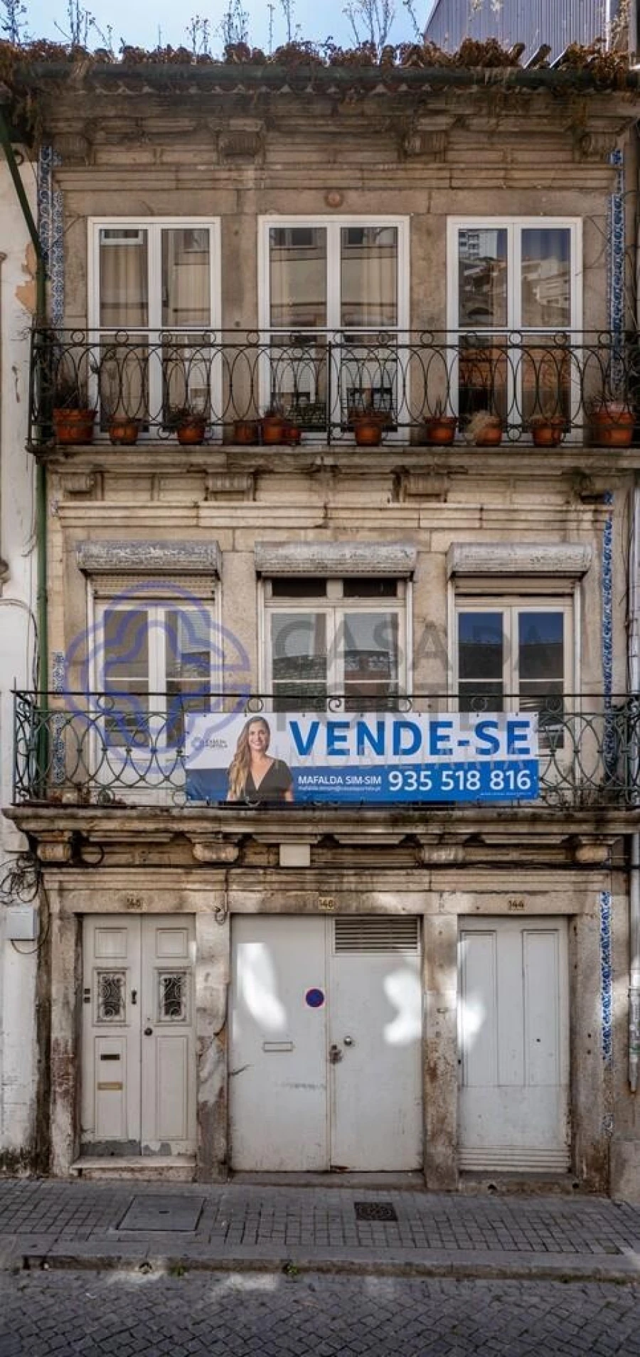 Prédio para Venda em Santa Marinha e São Pedro da Afurada