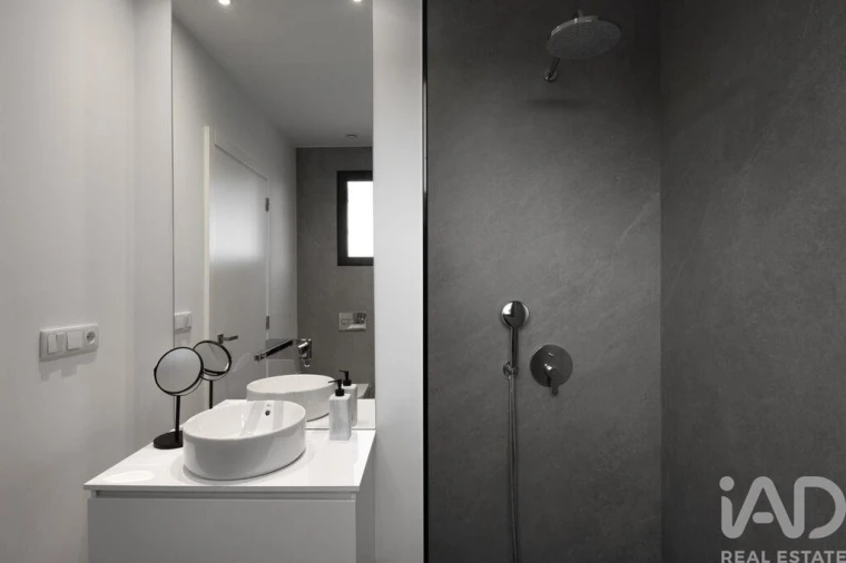 Moradia T4 para Venda em Reguengo Grande Foto 19