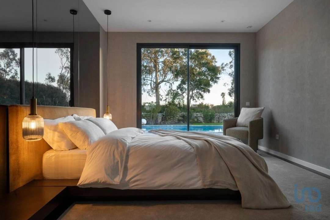 Moradia T4 para Venda em Reguengo Grande Foto 14