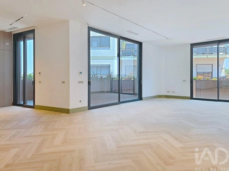 Apartamento T3 para Venda em Lourinhã e Atalaia Foto 23