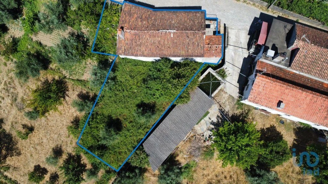 Moradia T2 para Venda em Troviscal Foto 4