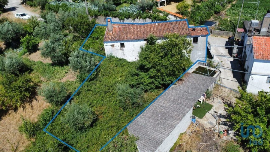 Moradia T2 para Venda em Troviscal Foto 3