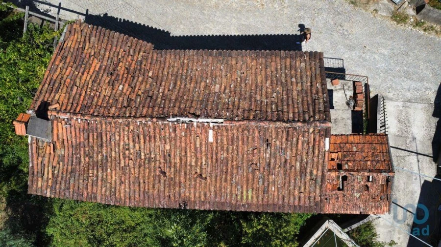 Moradia T2 para Venda em Troviscal Foto 5