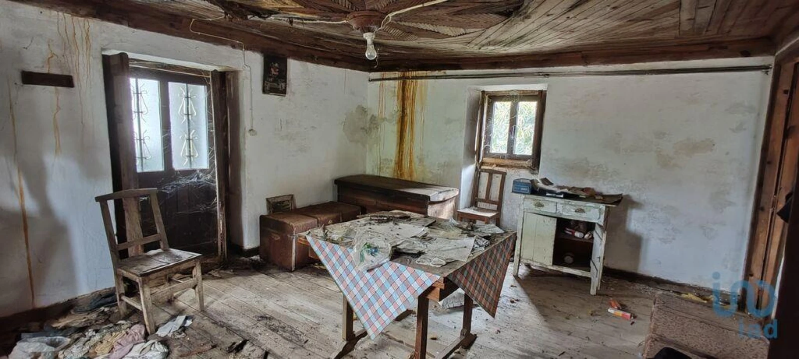 Moradia T2 para Venda em Troviscal Foto 13