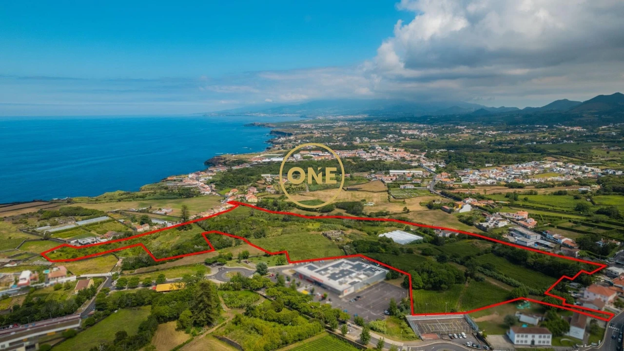 Quinta T1 para Venda em Capelas Foto 3