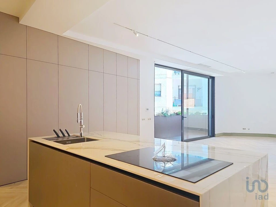 Apartamento T2 para Venda em Lourinhã e Atalaia Foto 13