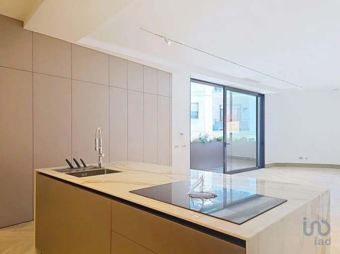 Apartamento T2 para Venda em Lourinhã e Atalaia Foto 13