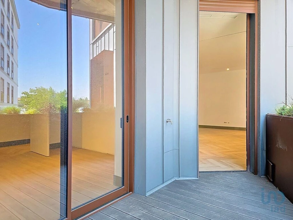 Apartamento T2 para Venda em Lourinhã e Atalaia Foto 13