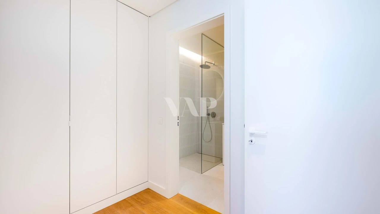 Apartamento T2 para Venda em Quarteira Foto 22
