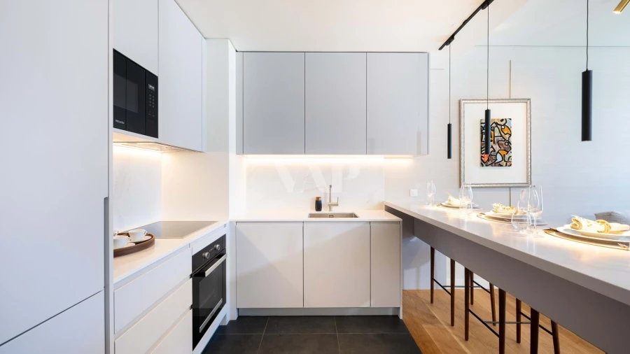 Apartamento T2 para Venda em Quarteira Foto 17