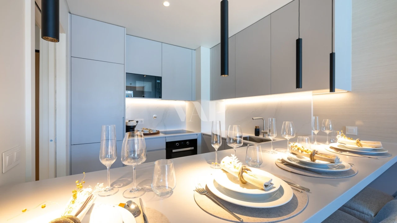 Apartamento T2 para Venda em Quarteira Foto 14