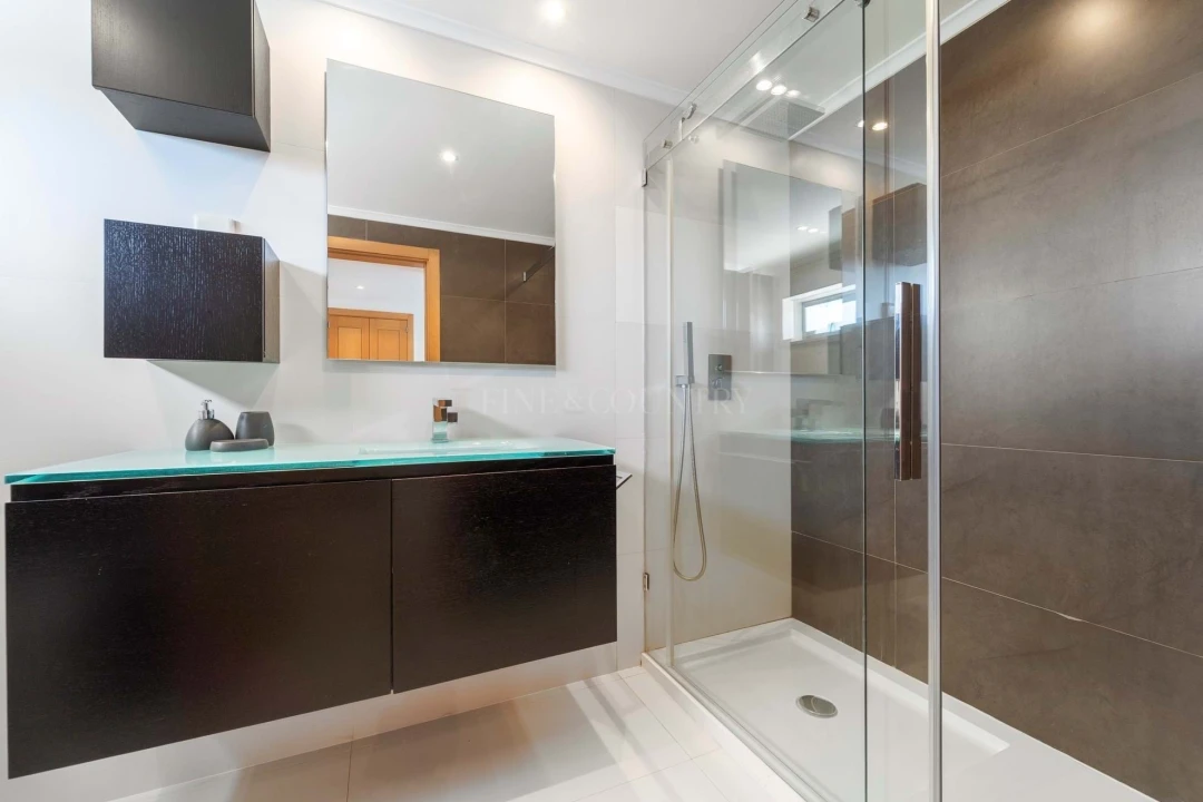 Apartamento T1 para Venda em Albufeira e Olhos de Água Foto 11