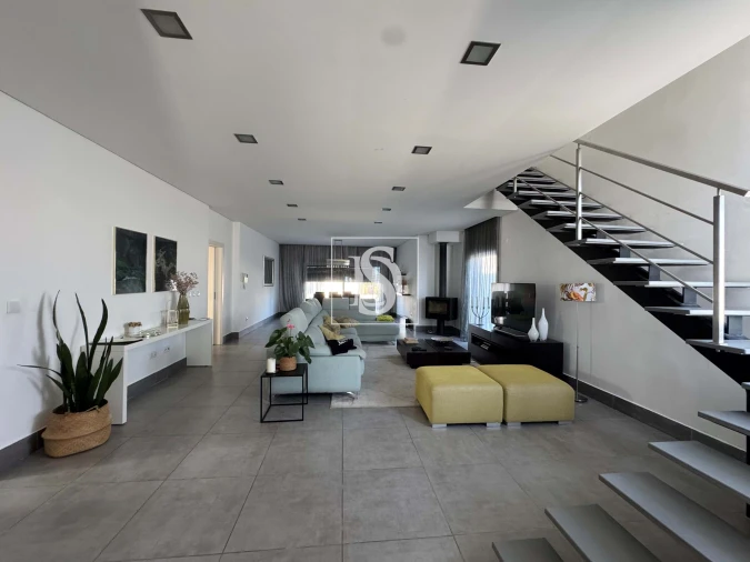 Moradia T4 para Venda em Ponte de Sor, Tramaga e Vale de Açor Foto 4