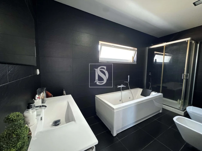 Moradia T4 para Venda em Ponte de Sor, Tramaga e Vale de Açor Foto 32