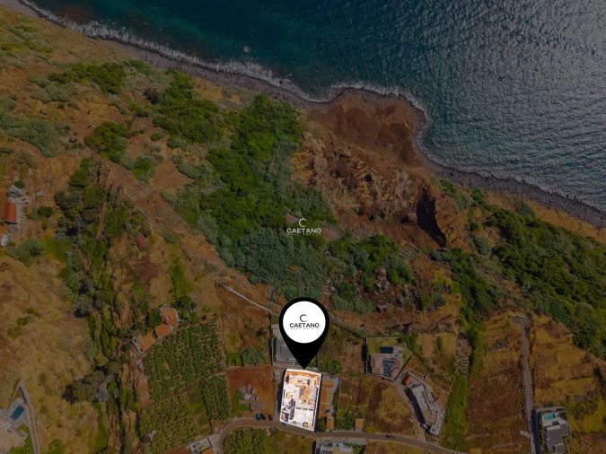 Moradia T3 para Venda em Estreito da Calheta Foto 30