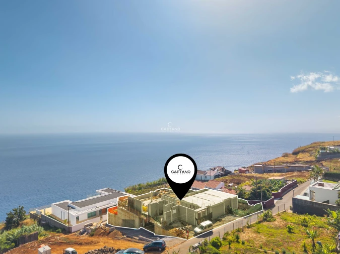 Moradia T3 para Venda em Estreito da Calheta Foto 2