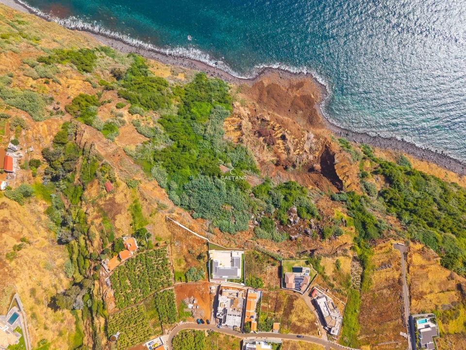 Moradia T3 para Venda em Estreito da Calheta Foto 31