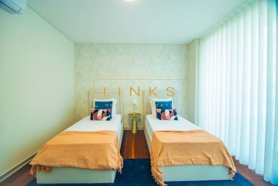 Apartamento T4 para Venda em Funchal (Se)