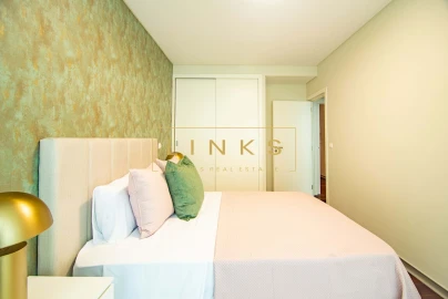 Apartamento T4 para Venda em Funchal (Se)