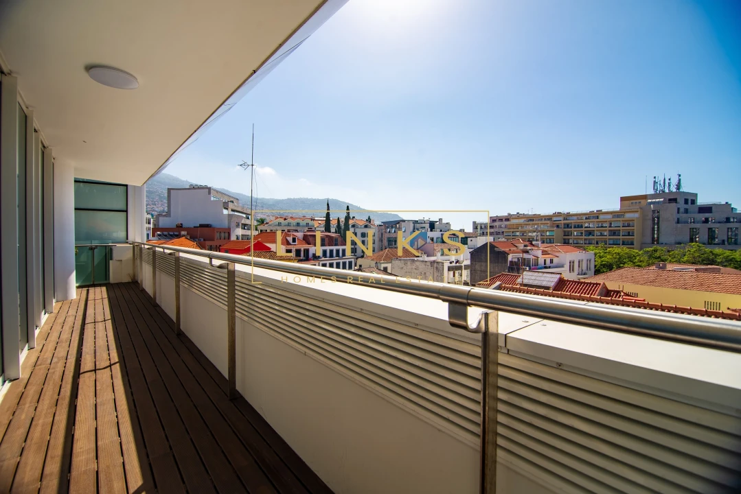 Apartamento T4 para Venda em Funchal (Se) Foto 36