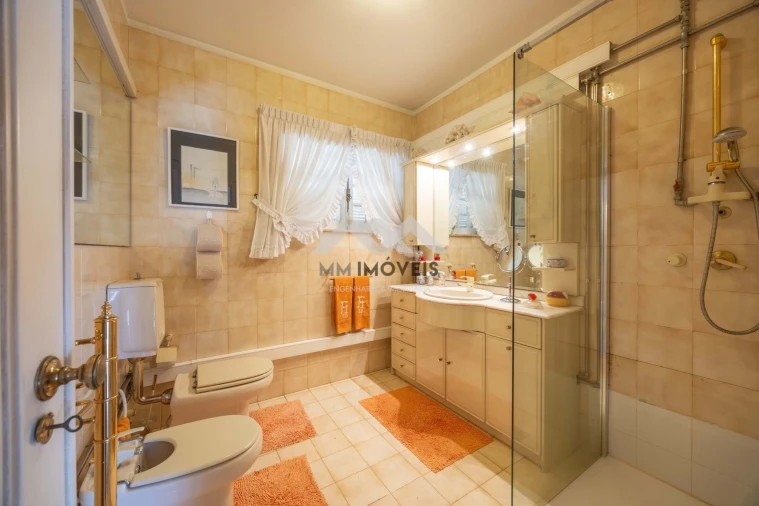 Quinta T4 para Venda em Nogueira e Silva Escura Foto 37