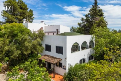 Moradia T5 para Venda em Olhão