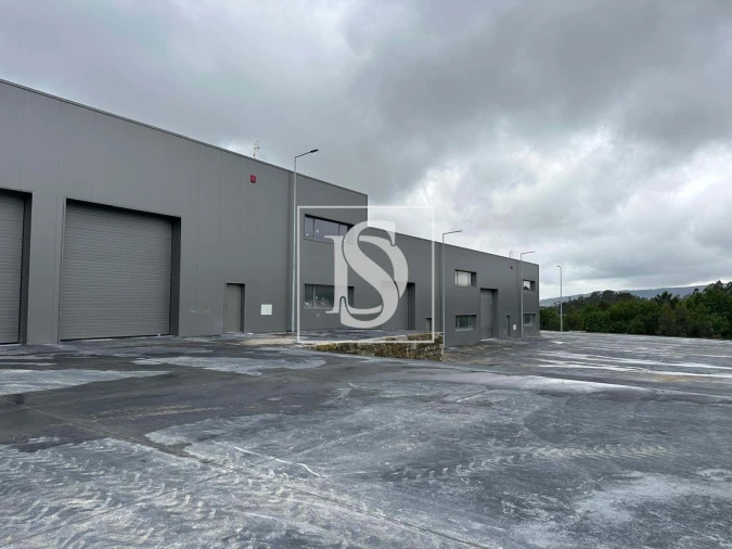 Armazém para Venda em Nogueiró e Tenões Foto 10